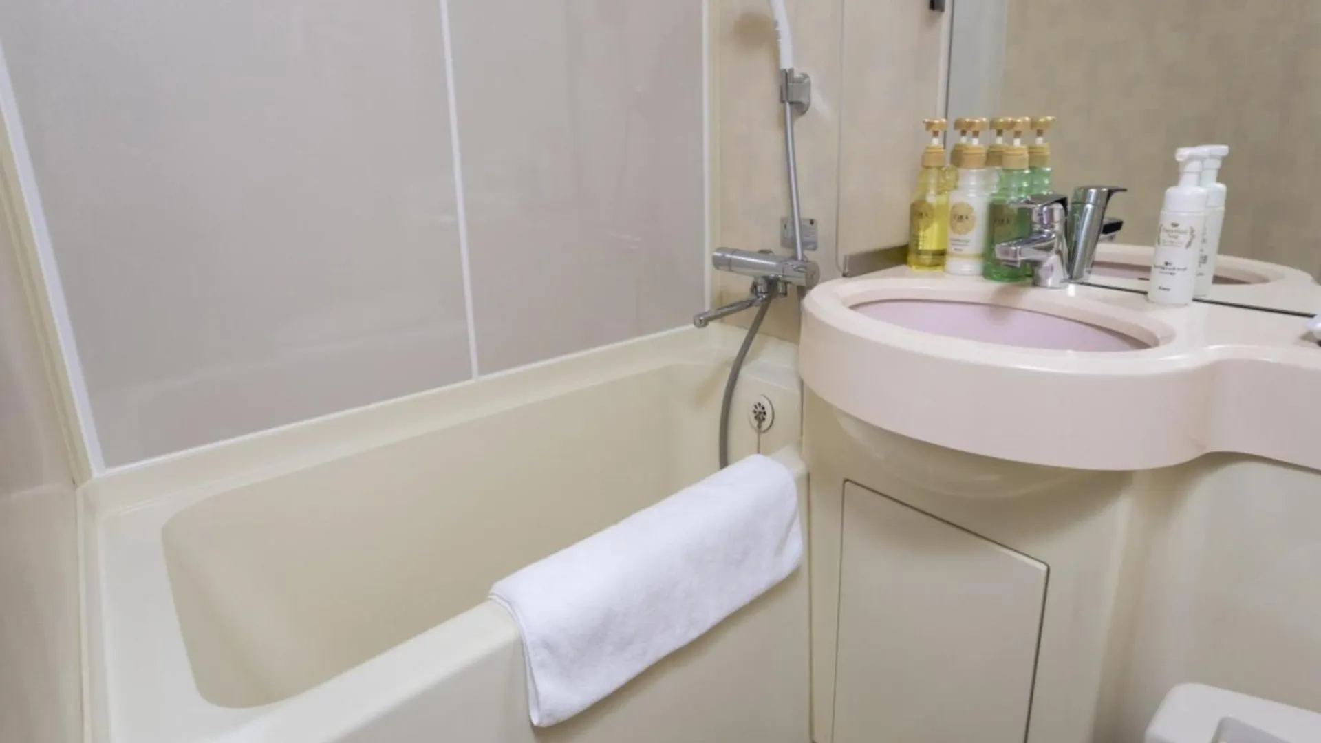 Business Inn Norte Nakajima Park - Vacation Stay 08738V Sapporo